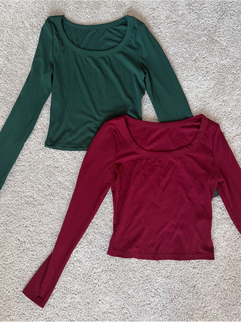 BUNDLE Women’s Long Sleeve Scoop Neck Tops — Green and Burgundy